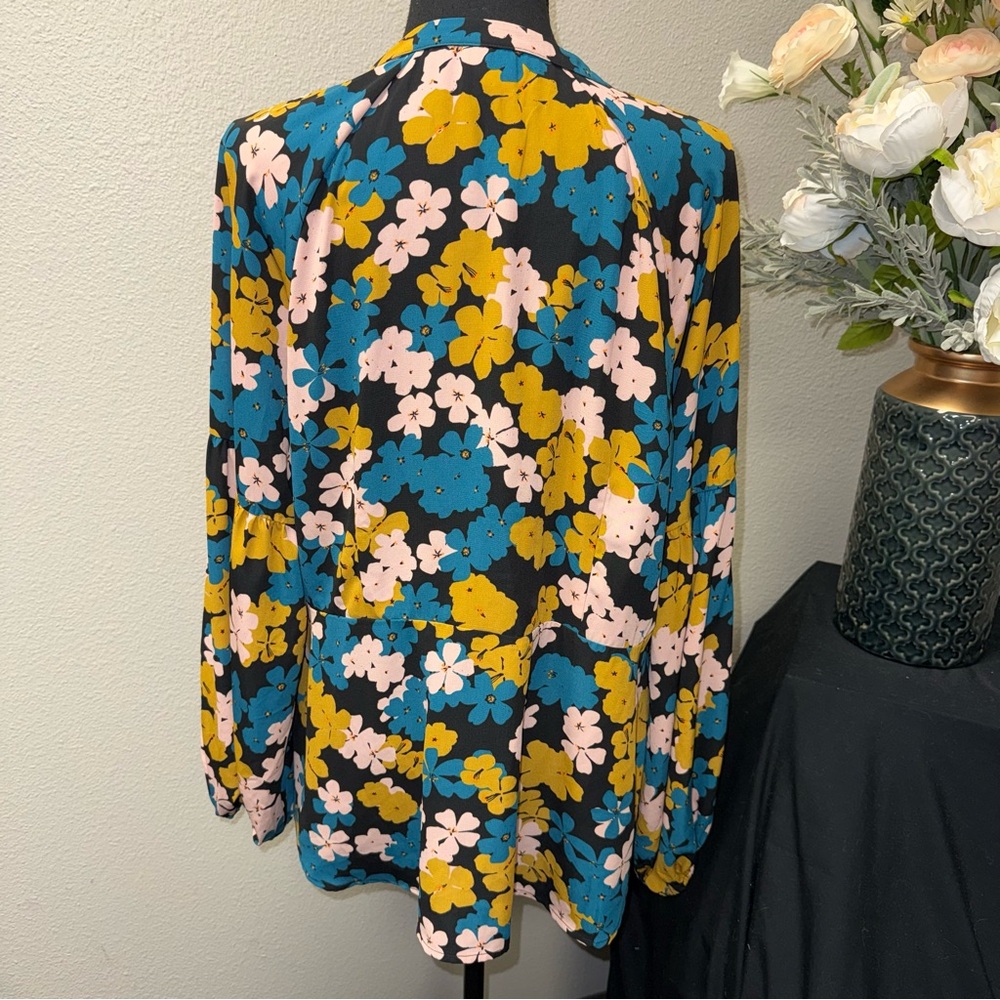 CAbi Floral Button Front Tunic Blouse Teal Yellow Pink Long Sleeve L - Picture 3 of 8